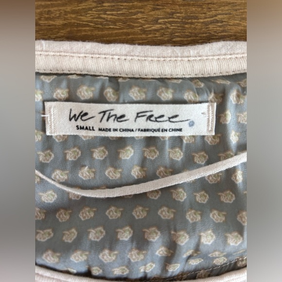 WE THE FREE Free People Jade Long Balloon Sleeve Pattern Print Top Ecru in Cream - Picture 6 of 17